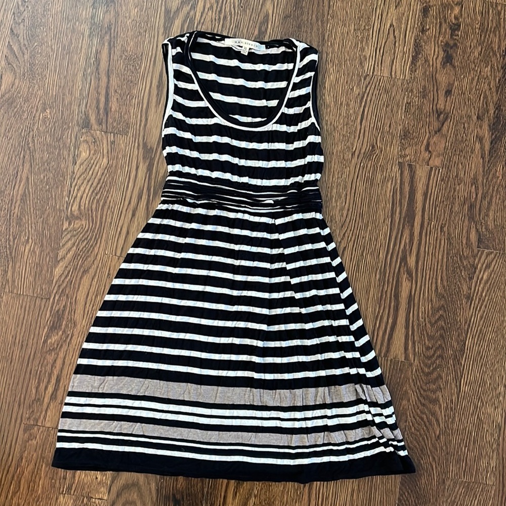Max Studio A-line jersey dress